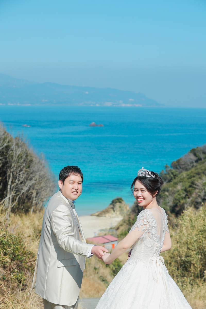 伊豆ブルーと桜のピンクphoto by谷澤明美