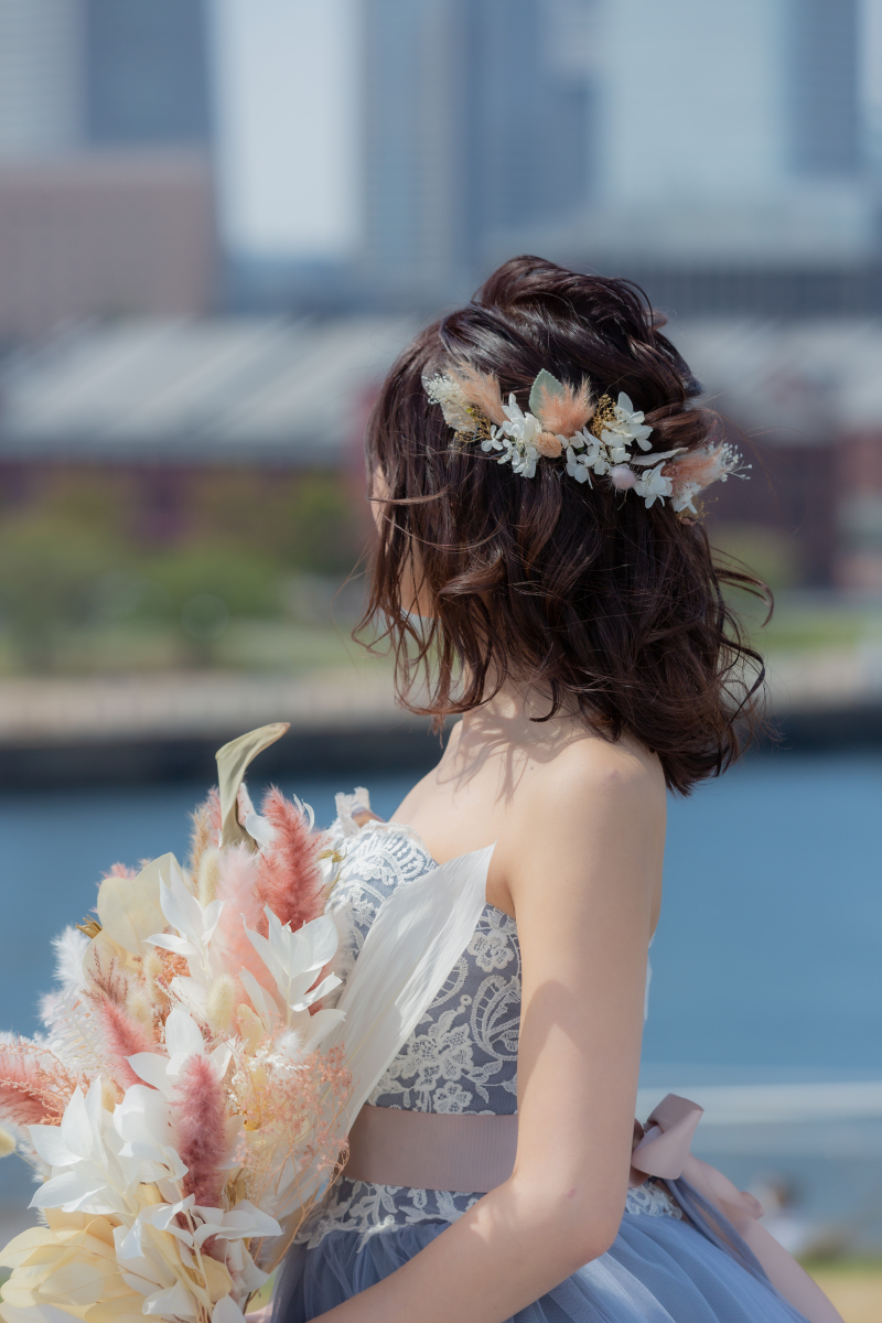 みなとみらいの風になびかせて