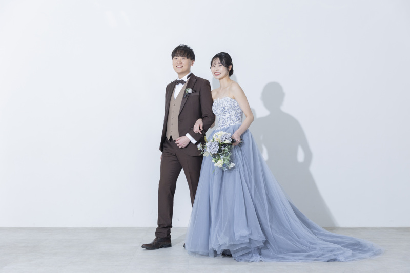 腕を組んで、未来へ