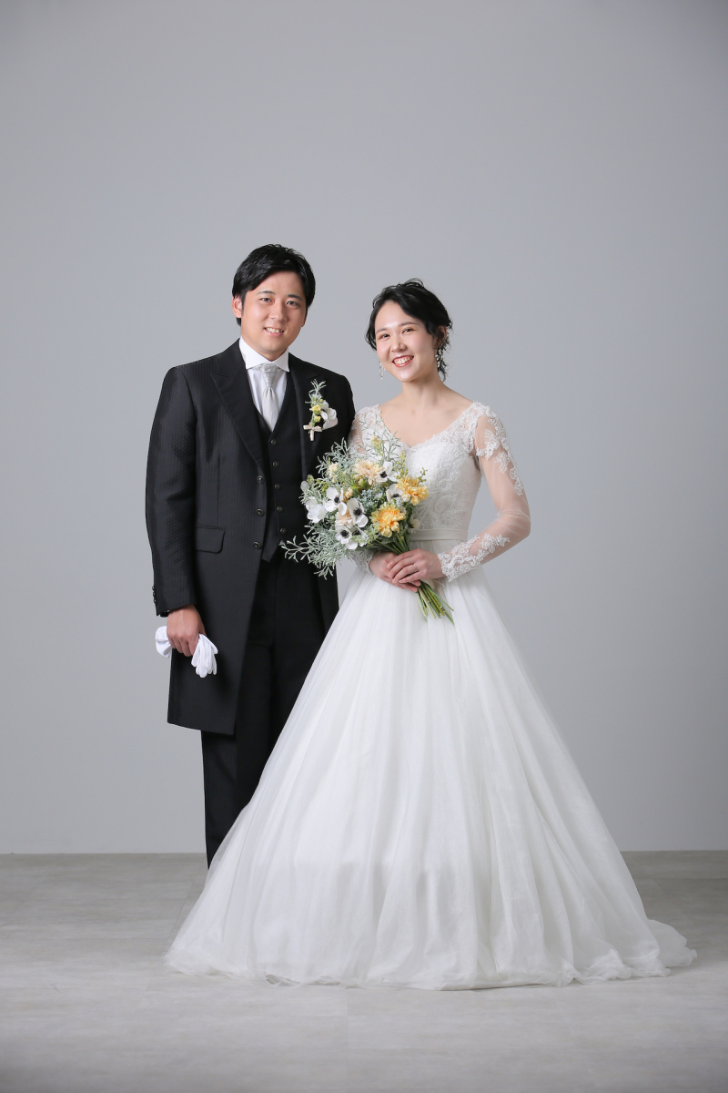 まずは白壁から！