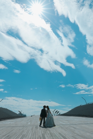 雲美しい大桟橋　photo by 谷澤明美