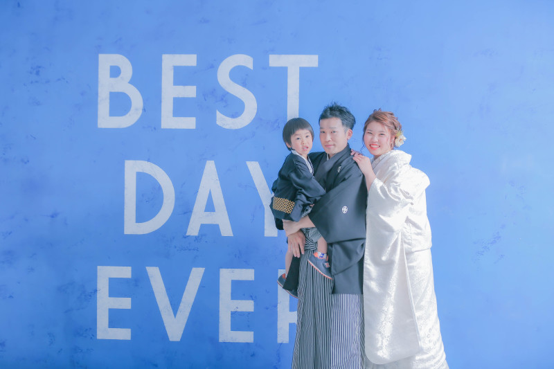 横浜ブルーの背景は和装にもぴったり✴︎