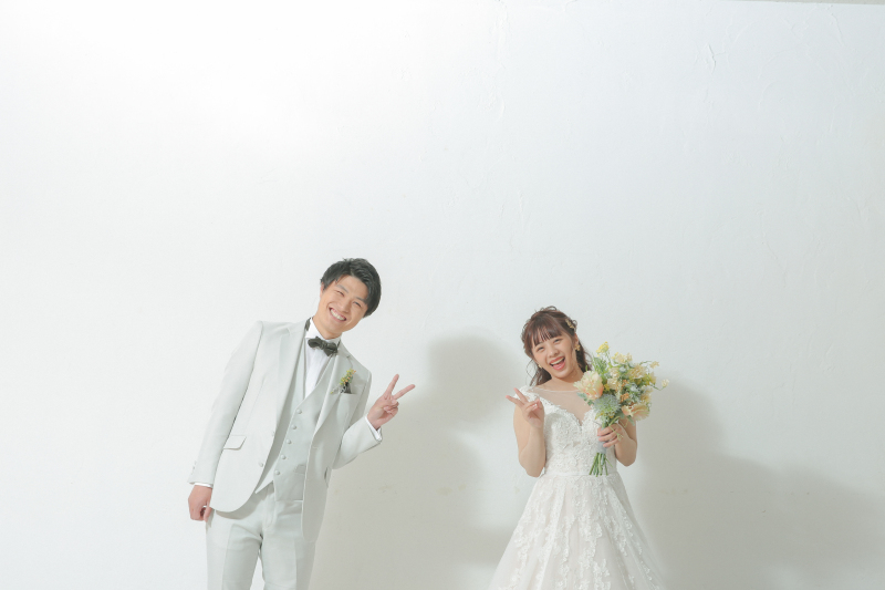 ライティングでバリエーション豊富‼︎洋装スタジオPLUS✨