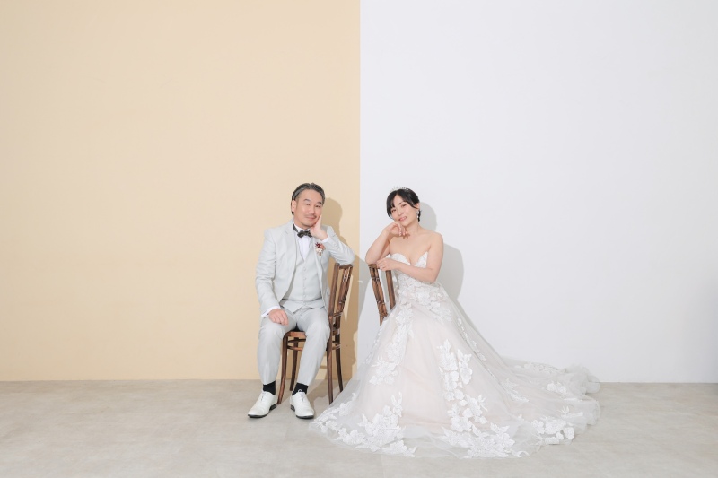 ベージュ&times;ホワイトでシンプルに