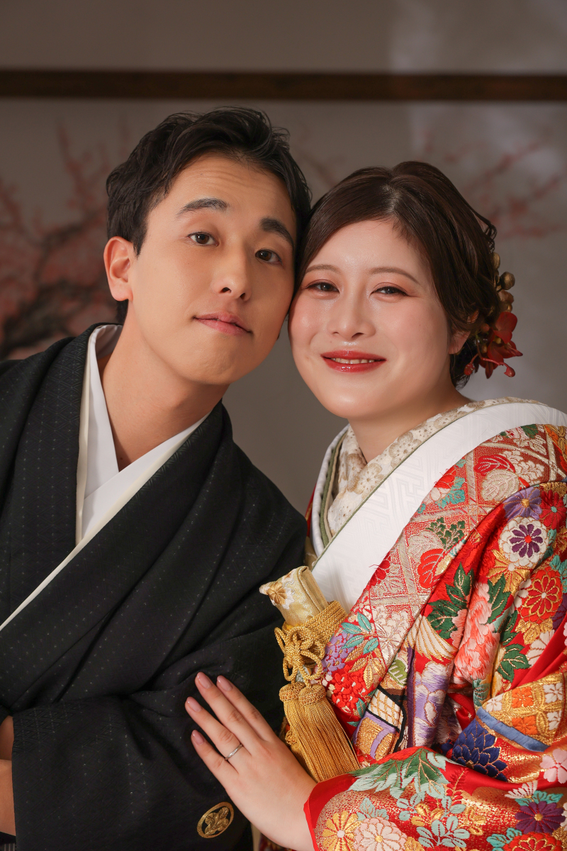 お顔をグッと近づけて