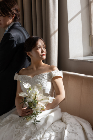 チャペルで落ち着いた感じ、可愛い感じなど様々な写真を