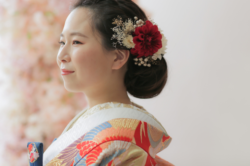 こだわり尽くしのヘアメイク