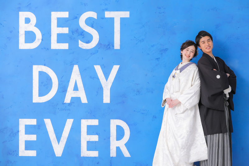 おしゃれなスタジオ背景を活かして♪