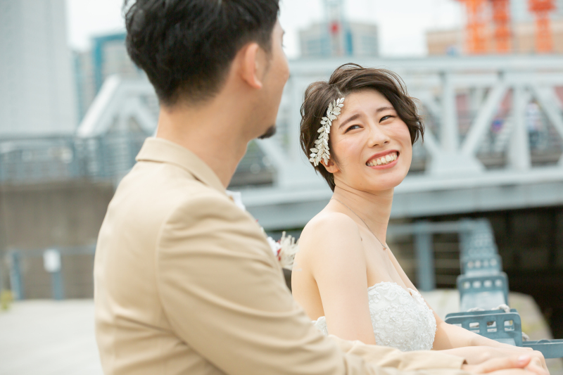 大ぶりヘアアクセがお似合い
