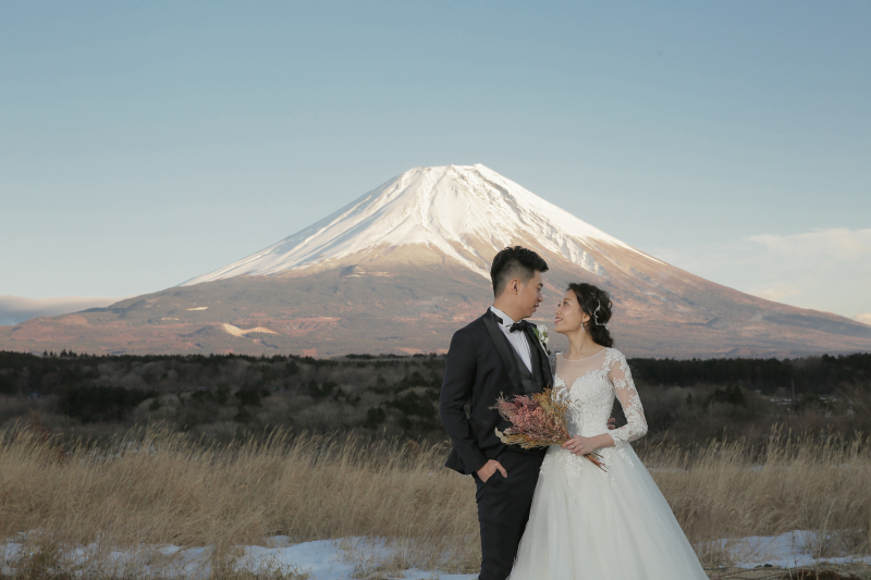 夕暮れの富士山