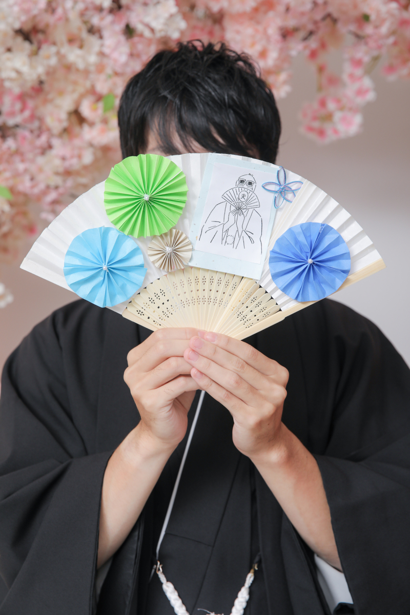 桜のアーチの前で! 3