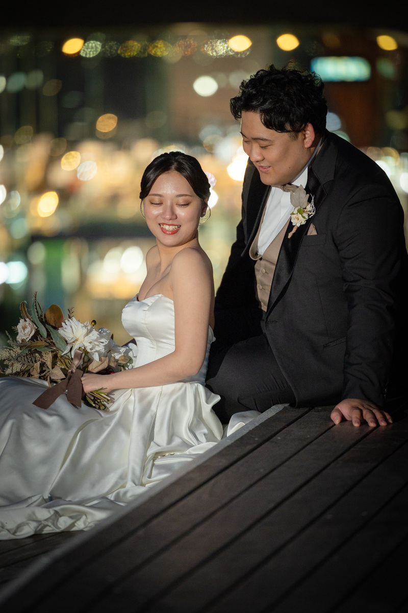 イベントスペースの明かりを背景にも