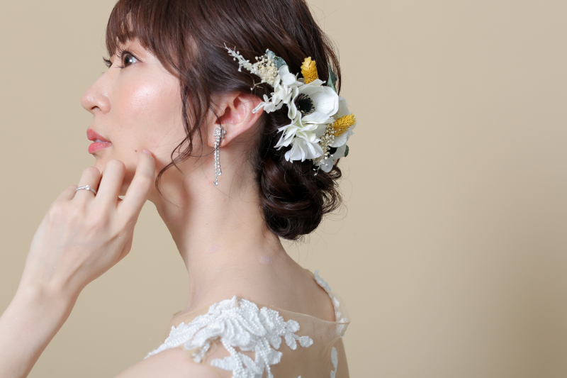 髪型とピアスをパシャリ!