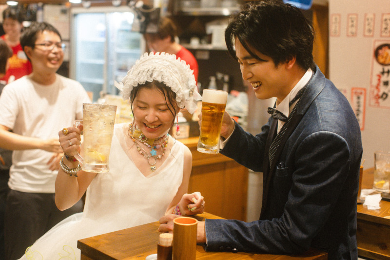居酒屋で乾杯