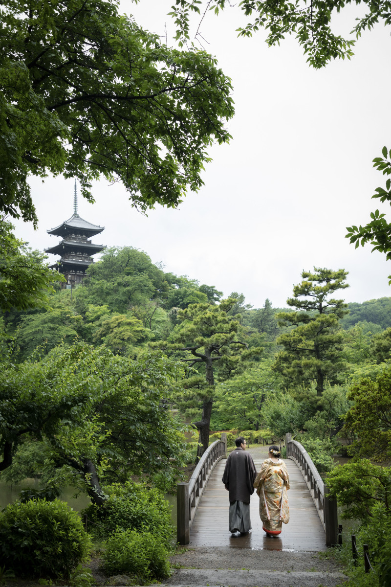 寄り添うお２人