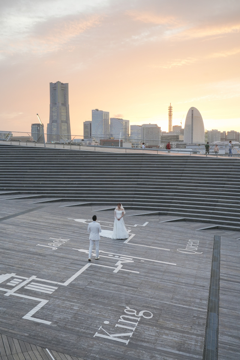 夕日とみなとみらい