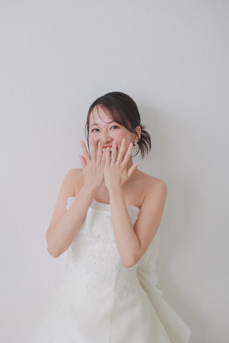 照れくささから生まれた素の笑顔