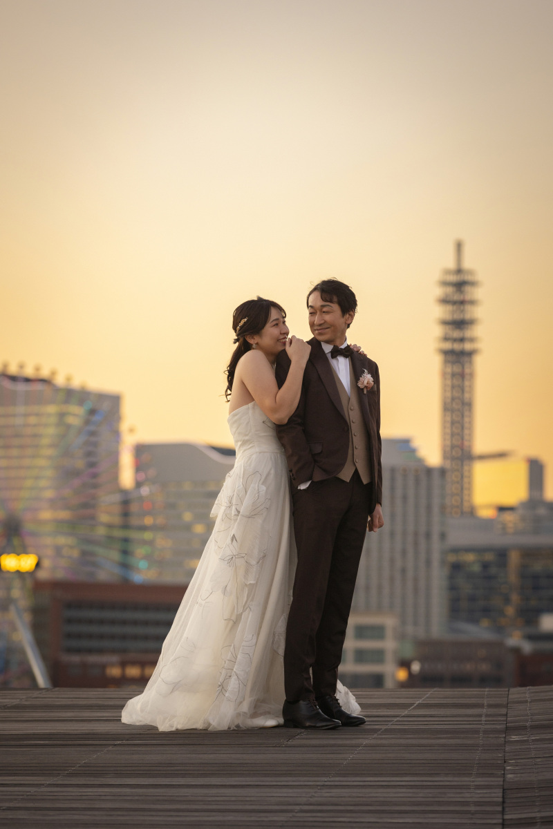 観覧車を背景にも