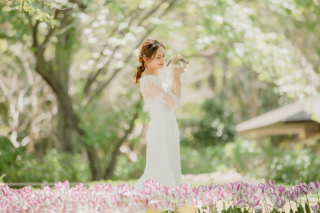 お花いっぱいの公園で開放的なロケーション撮影♪