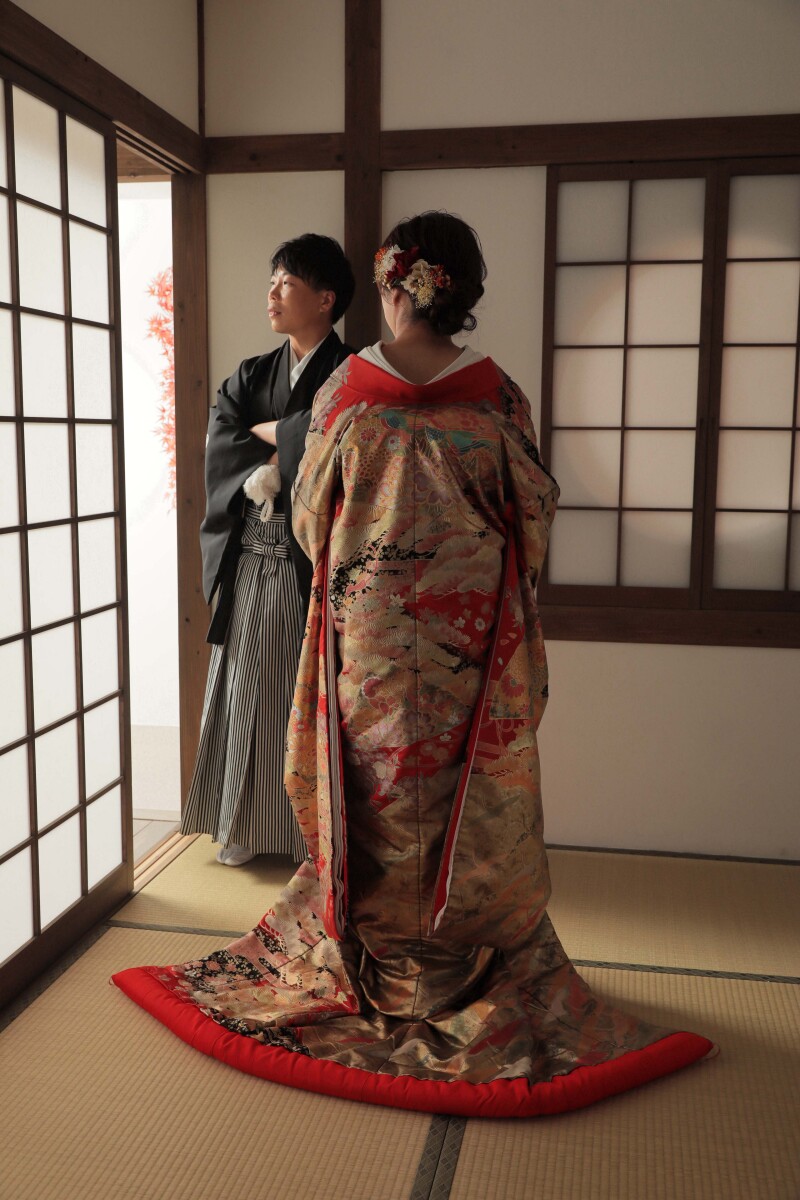 お茶室の中で雰囲気を変えて