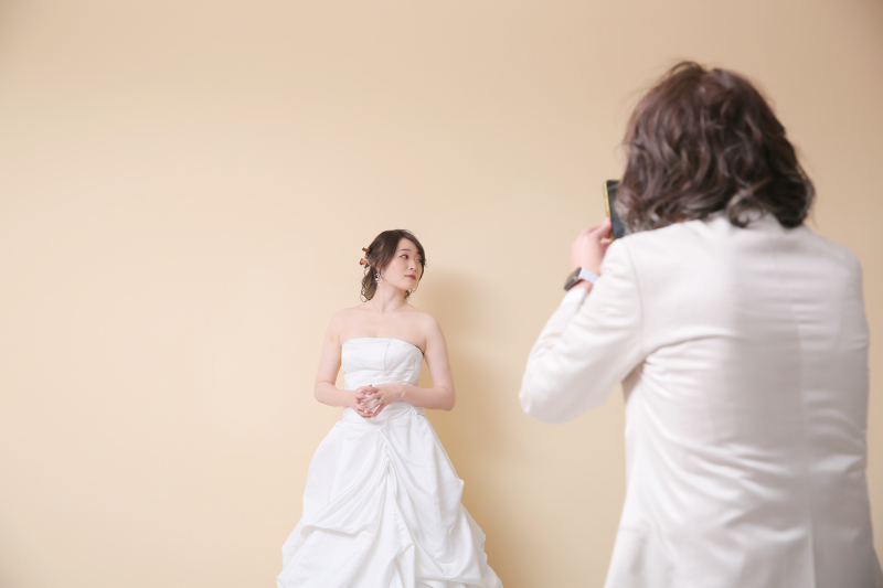 最後は撮影している風の新郎様を後ろから