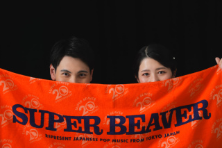 推しのグッズと一緒にウェディングフォト！