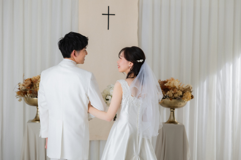 　チャペルのようなスタジオで