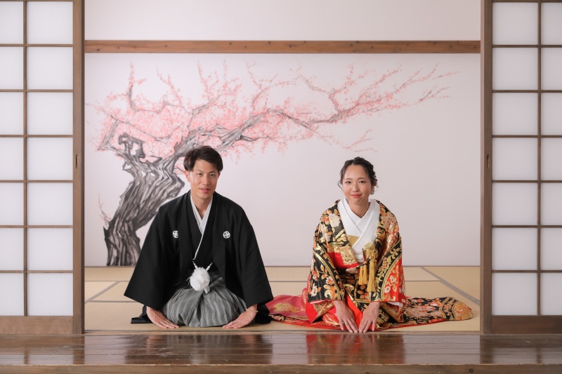 お辞儀ポーズも