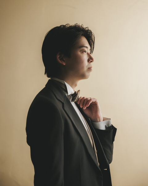 凛とした、一瞬の緊張感