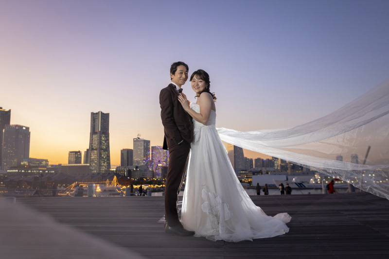 暗くなり始めた空と