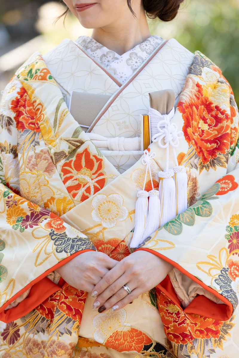 華やかな打掛&手元カット