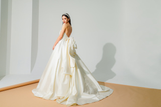 たくさんのドレスの中から納得の一着を選びましょう♡