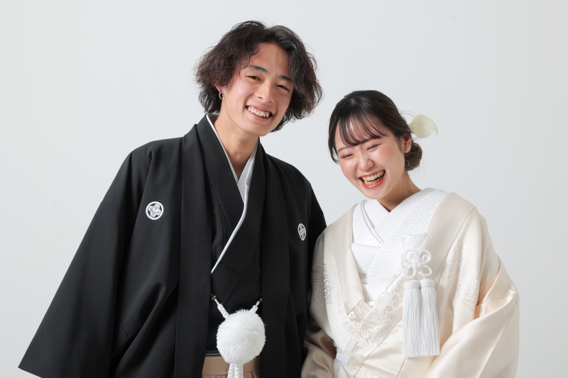 かっちりだけじゃなく、自然な表情も大切に。