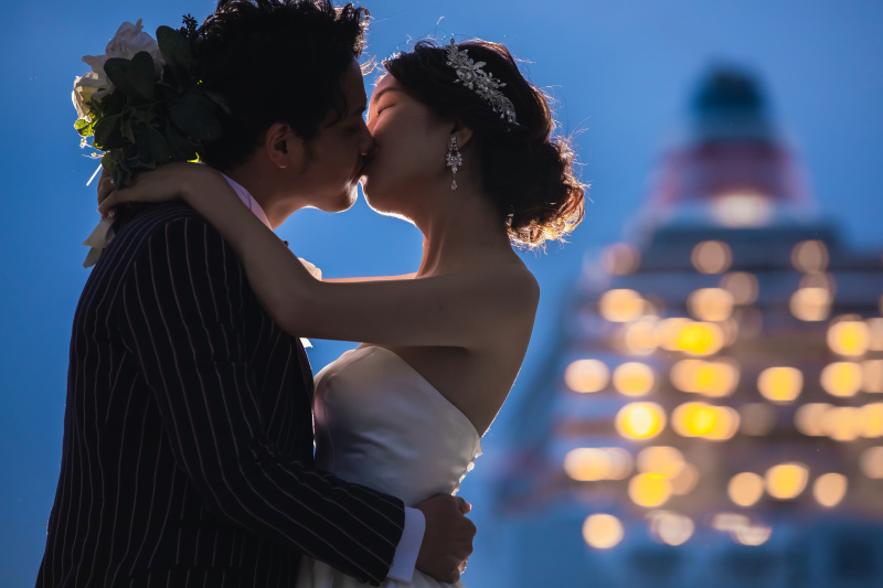 輝く景色は美しくお二人を引き立てます