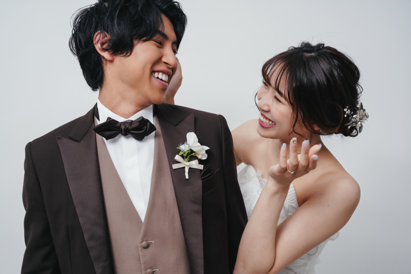 【フラワーウォールやチャペル背景もあり!】洋装ハウススタジオ ◇20Pアルバム付き◇和装でもOK!