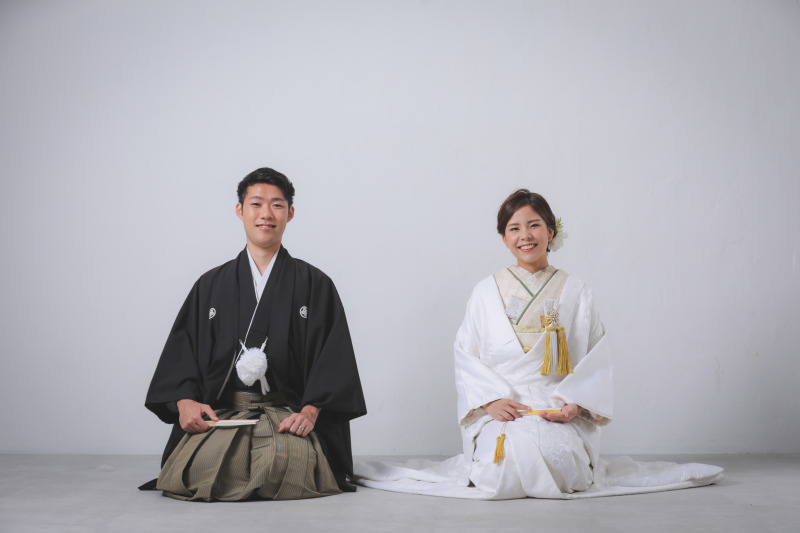 【シンプルに婚礼写真を残す】和装スタジオ◇基本台紙+1カットデータ◇美肌ライブレタッチ付