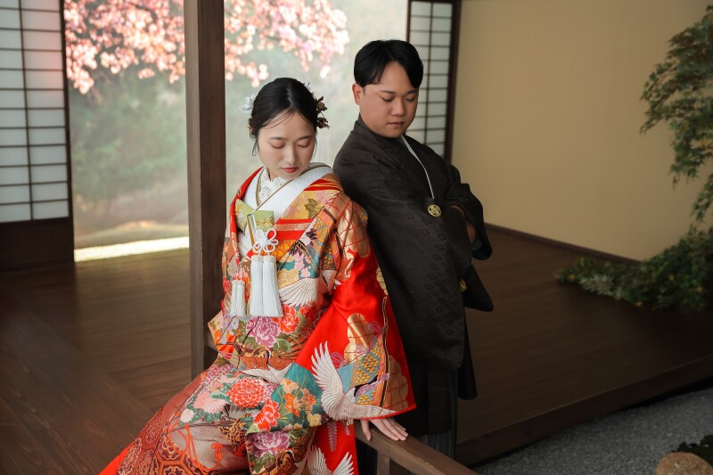 縁側に腰掛けて、しっとりと