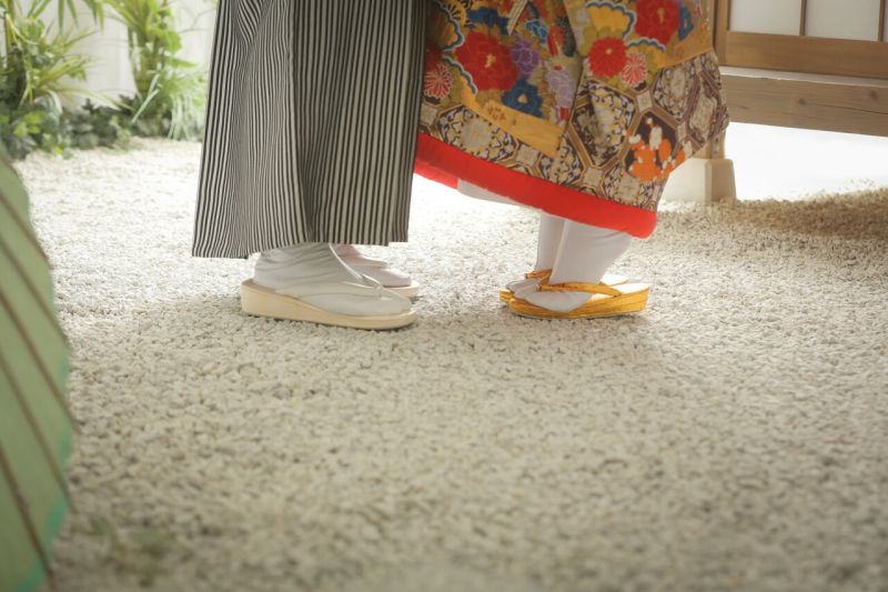 ぐっと背伸びをしている新婦様♡