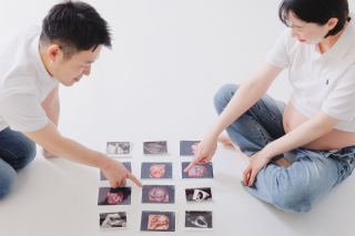 新たな命と共に再びスタジオへ：マタニティーフォト撮影