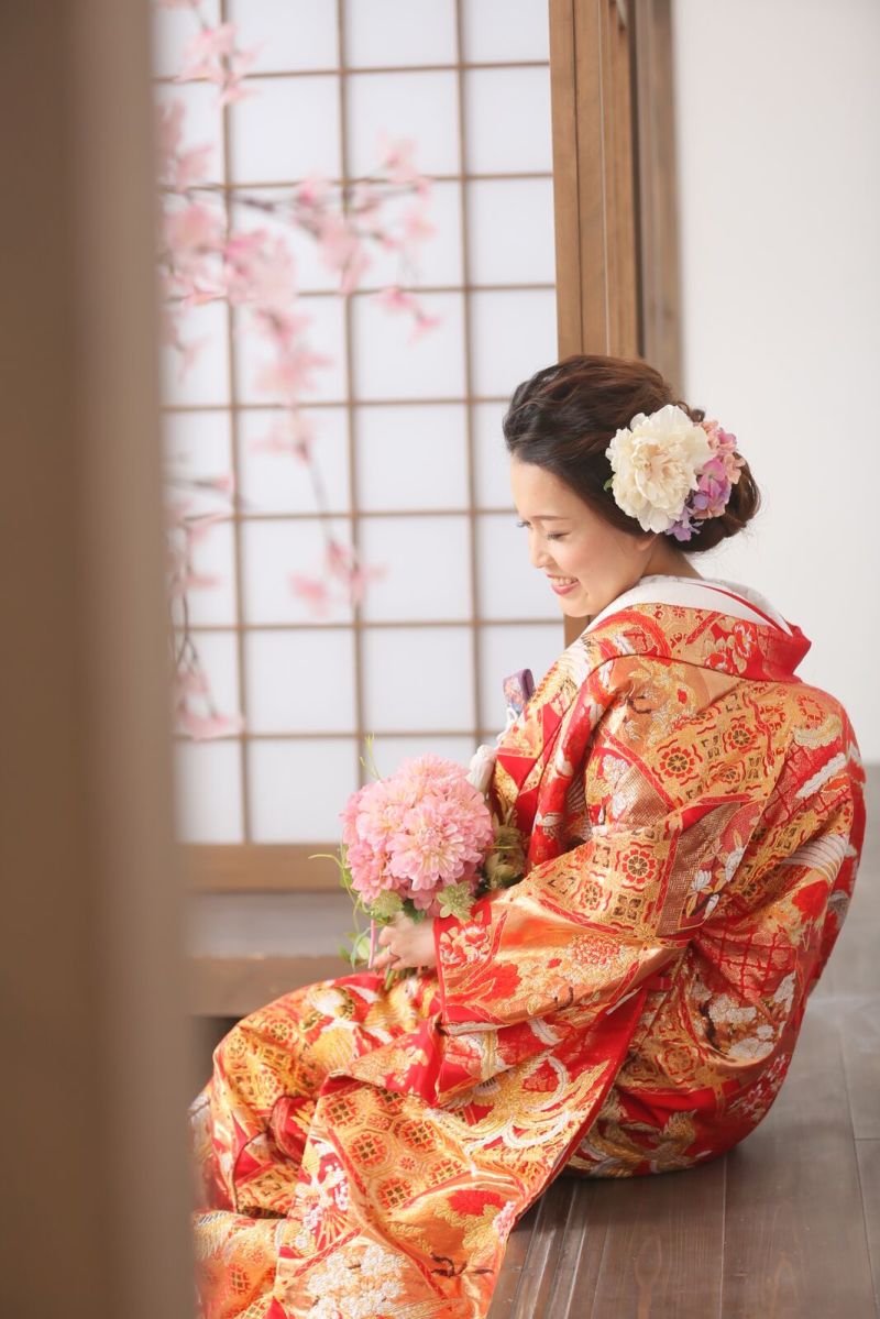 縁側に腰掛ける新婦様★