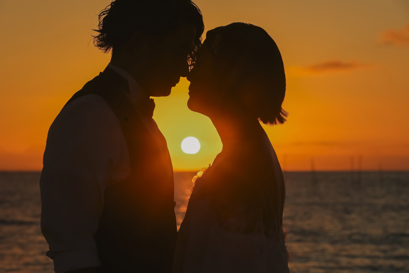 おふたりと夕陽