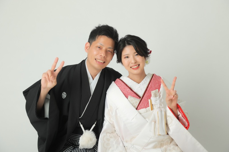 最後はピースサイン