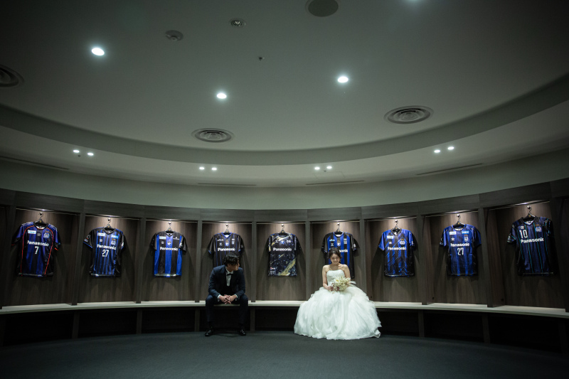 まず初めに選手の控え室で！