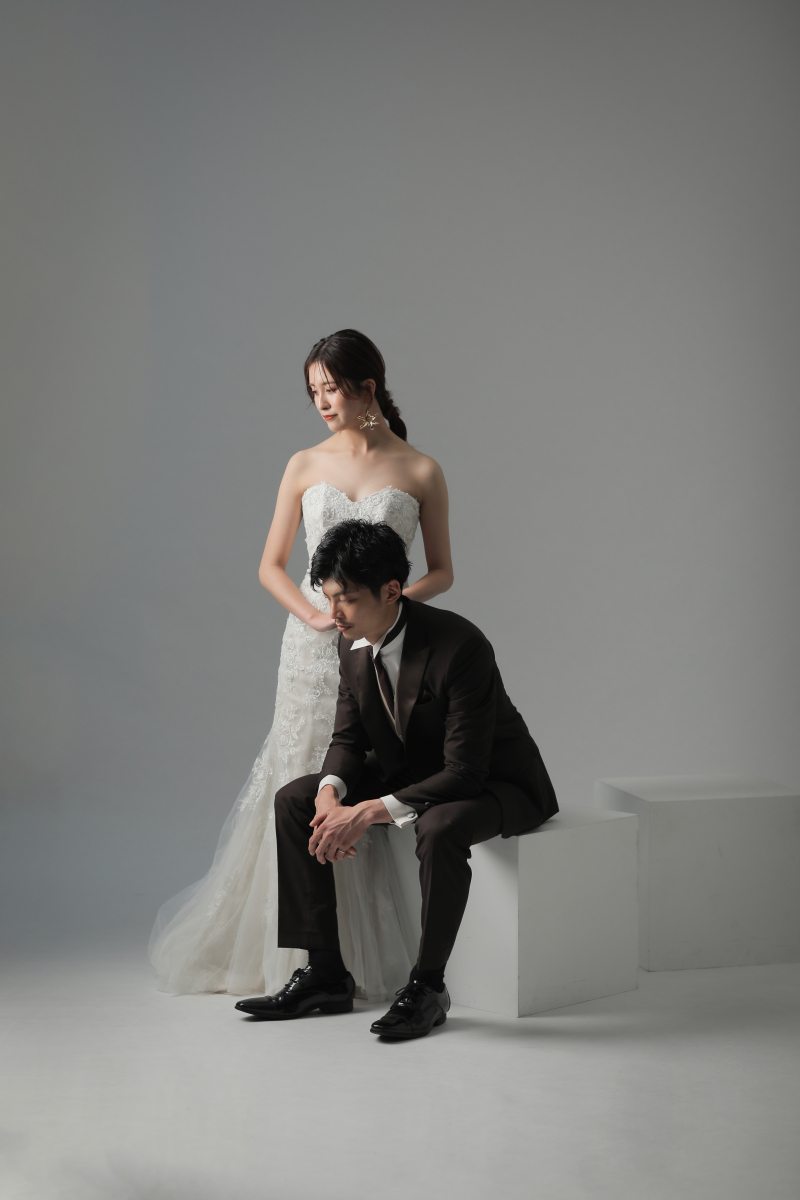 スタジオの小物もしっかり使います