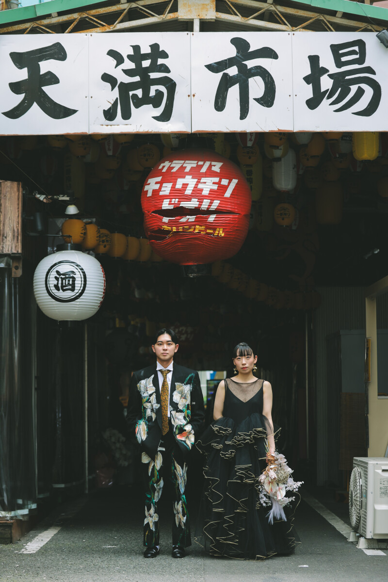 STYLISHな前撮り-天満の飲み屋街で町ブラロケ!