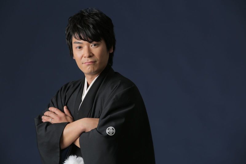 腕組みでかっこよく！