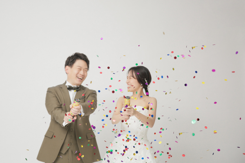 最後はカラフルなきらきらコンフェッティ