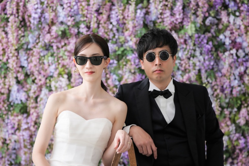 サングラスでユニークな1枚