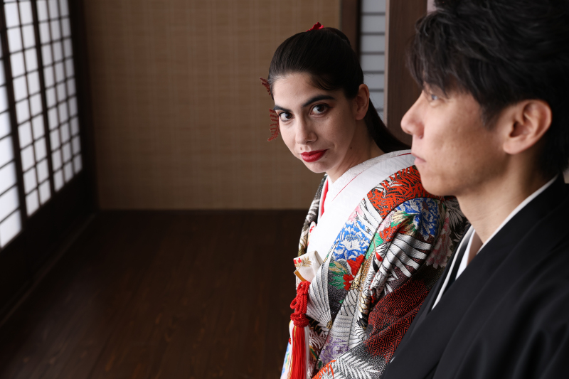 新郎様越しの新婦様♡