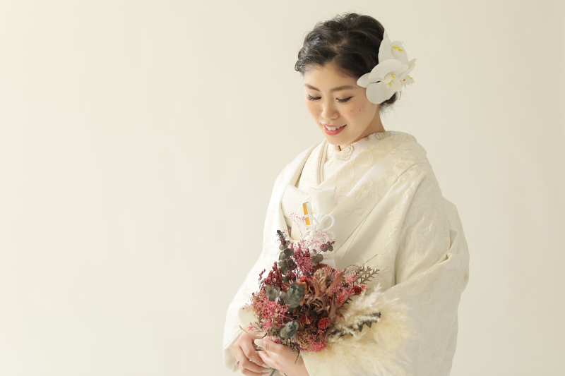 和装にブーケ。イマドキでオシャレに♪